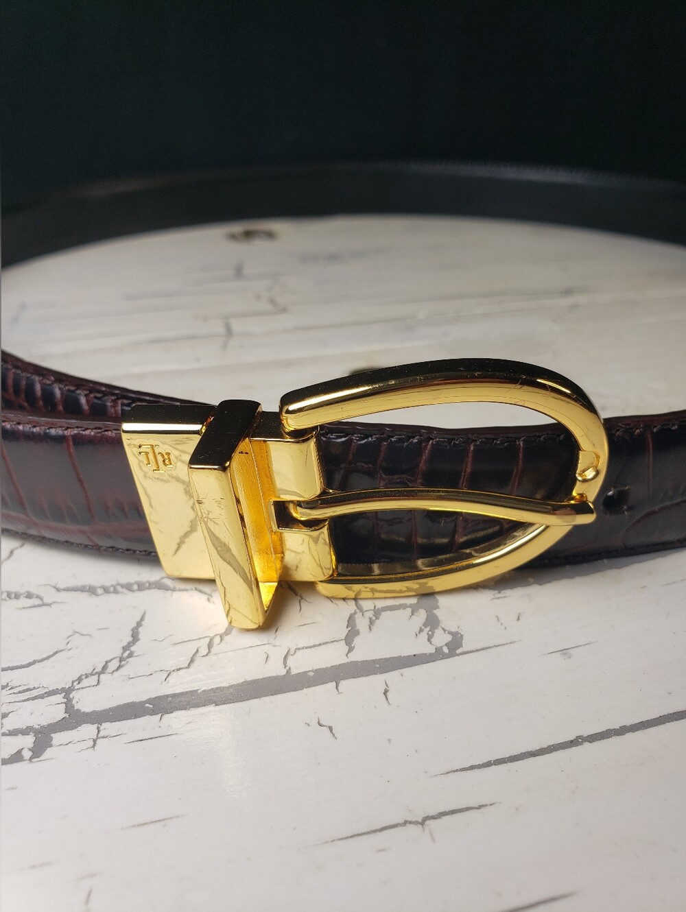 Ralph Lauren Reversible Croc Embossed/ Dark Navy Blue Belt in Women's size 33 - Picture 11 of 11